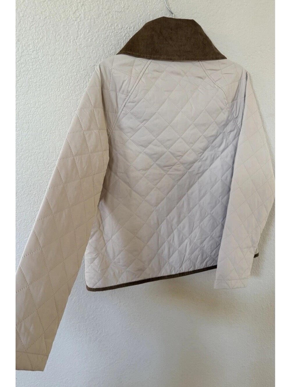 New Barbour Gosford Quilted Jacket In Ivory Size 6 $398 - Picture 10 of 13